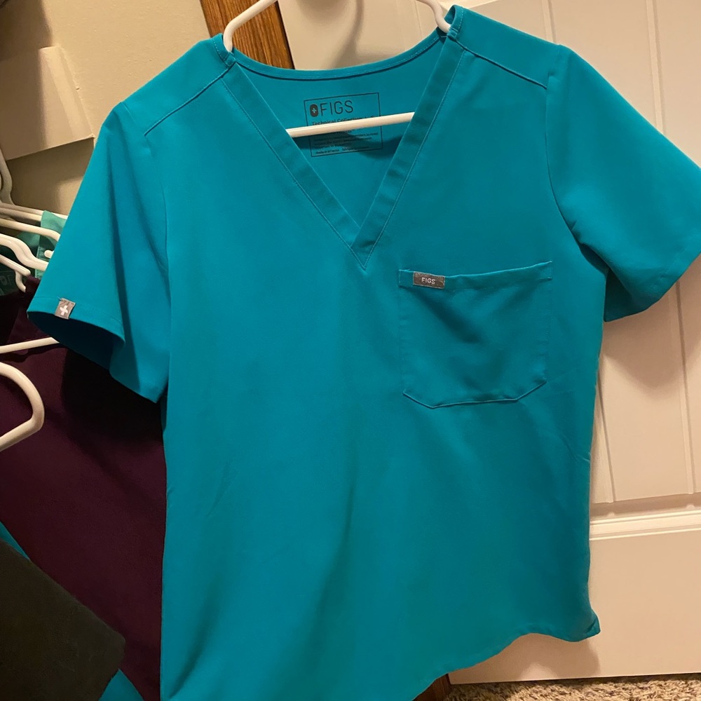 Figs scrubs